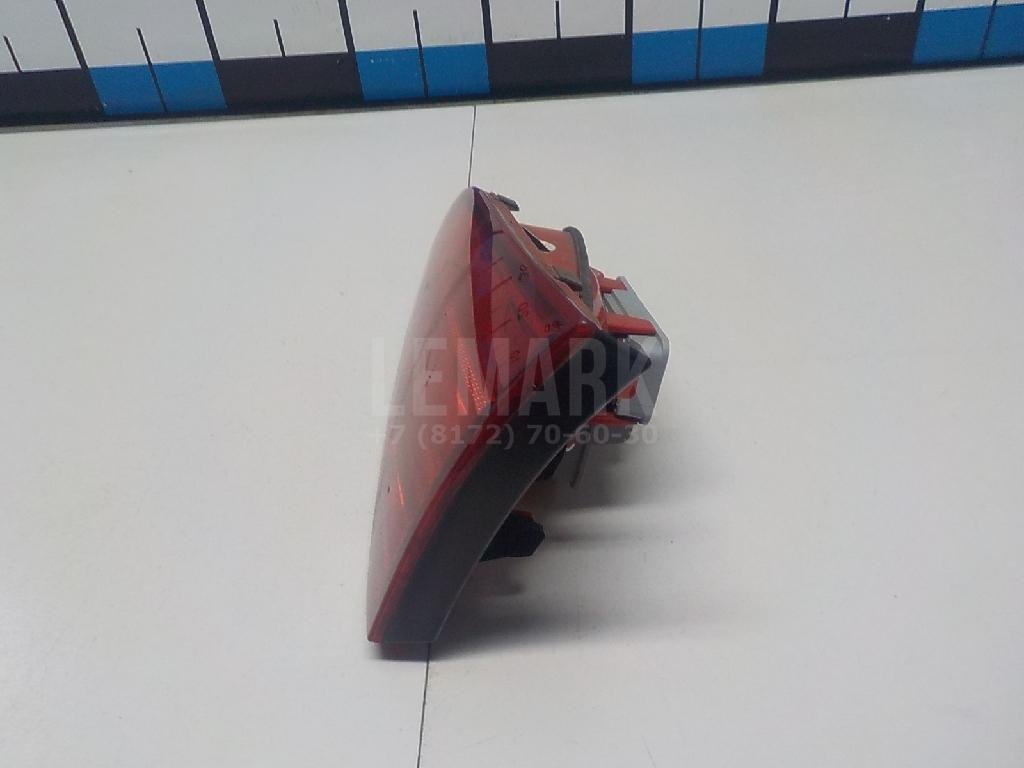 Фонарь задний внутренний правый