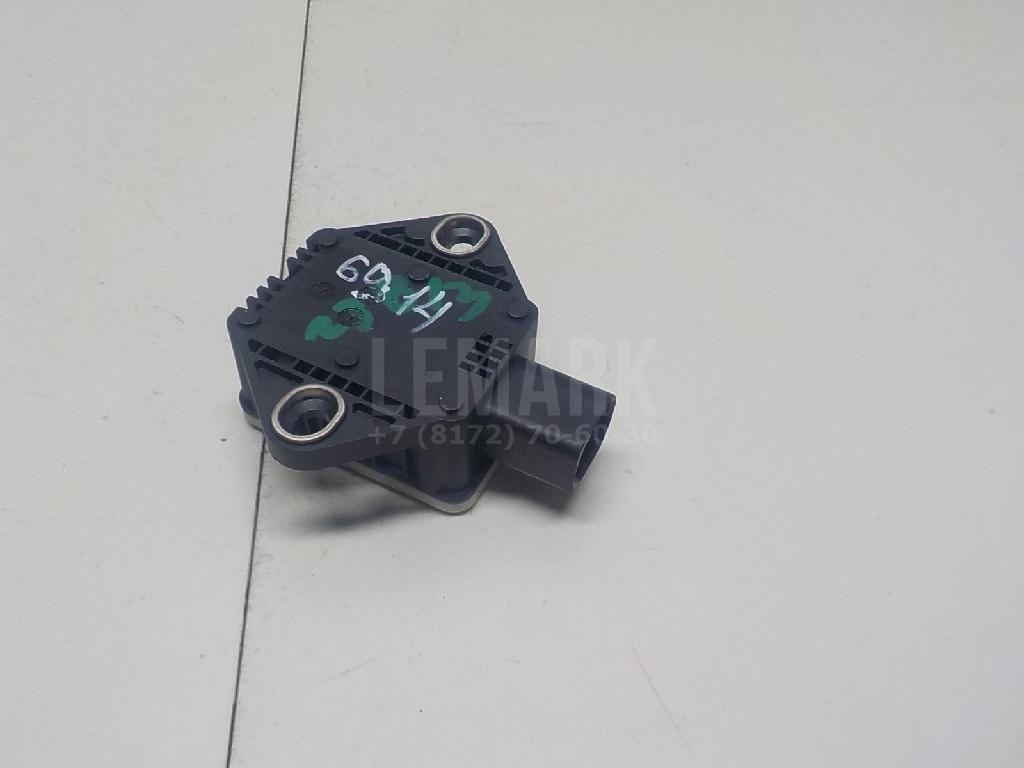 Датчик ускорения