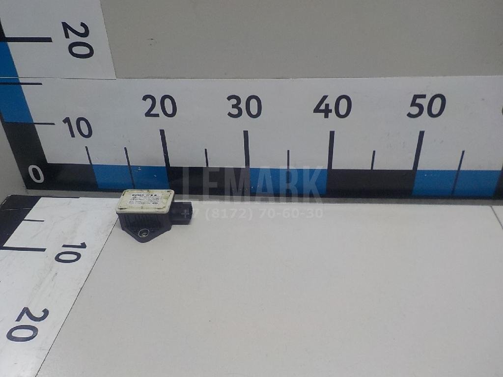 Датчик ускорения