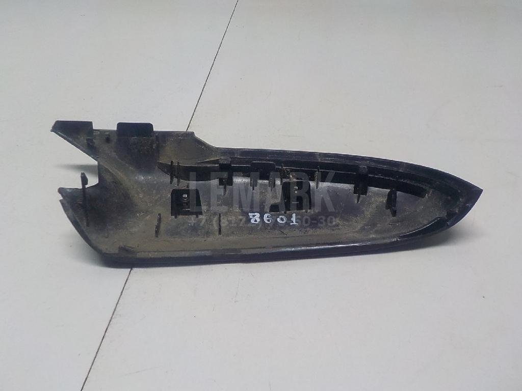 Накладка зеркала правого