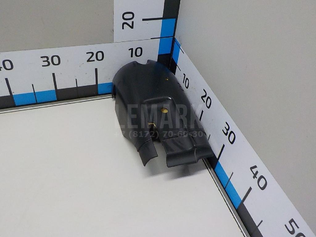 Кожух рулевой колонки нижний