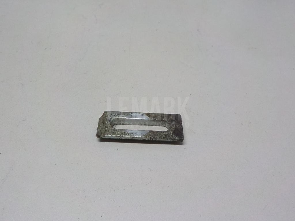 Пластина крепежная