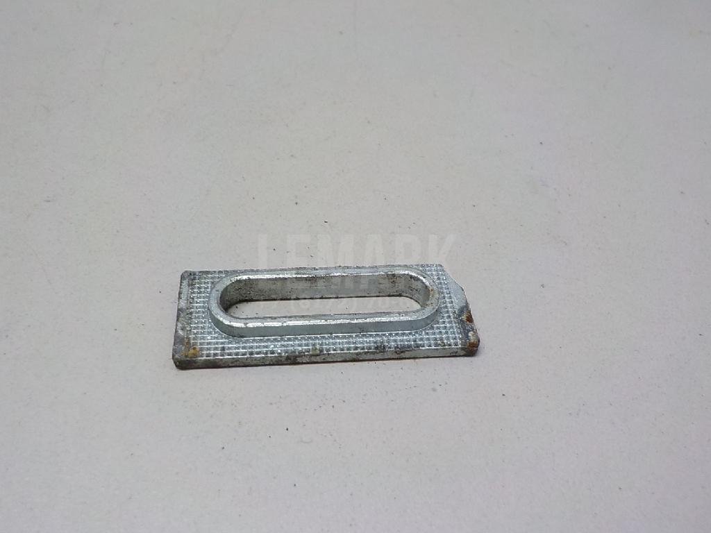 Пластина крепежная