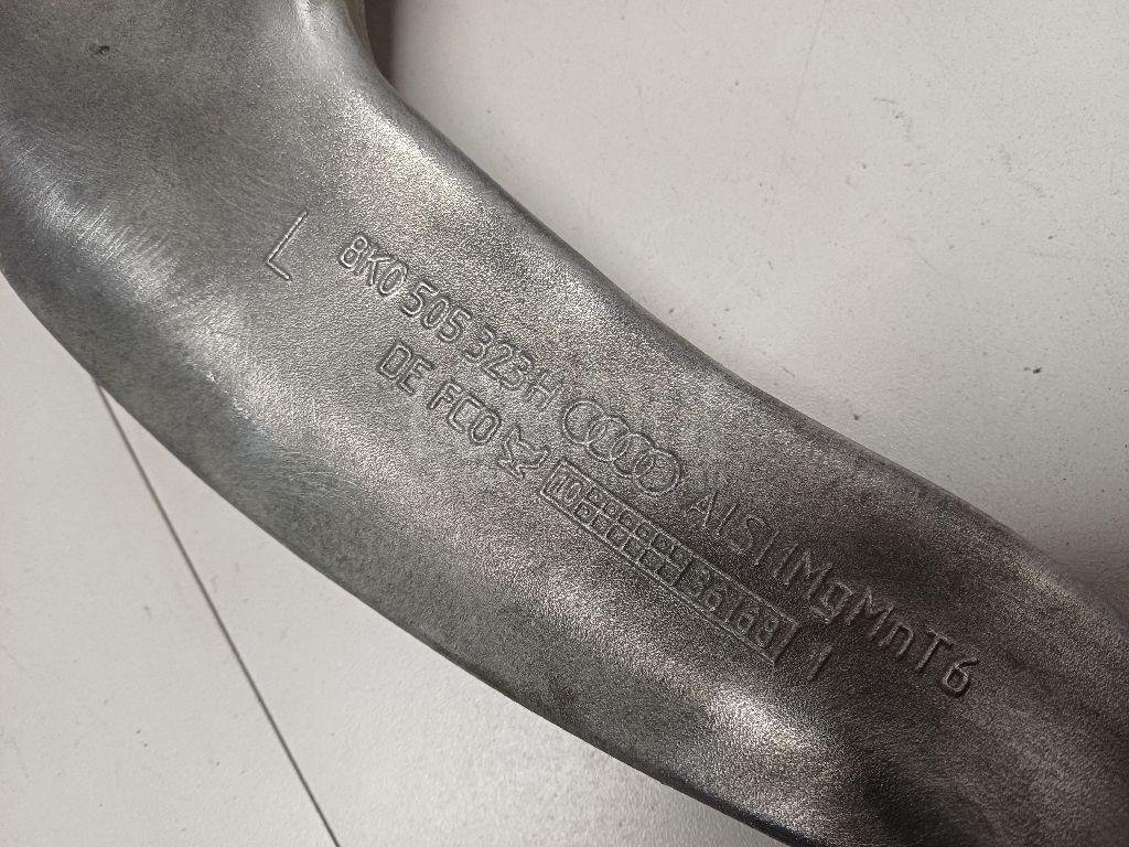 Рычаг задний верхний левый