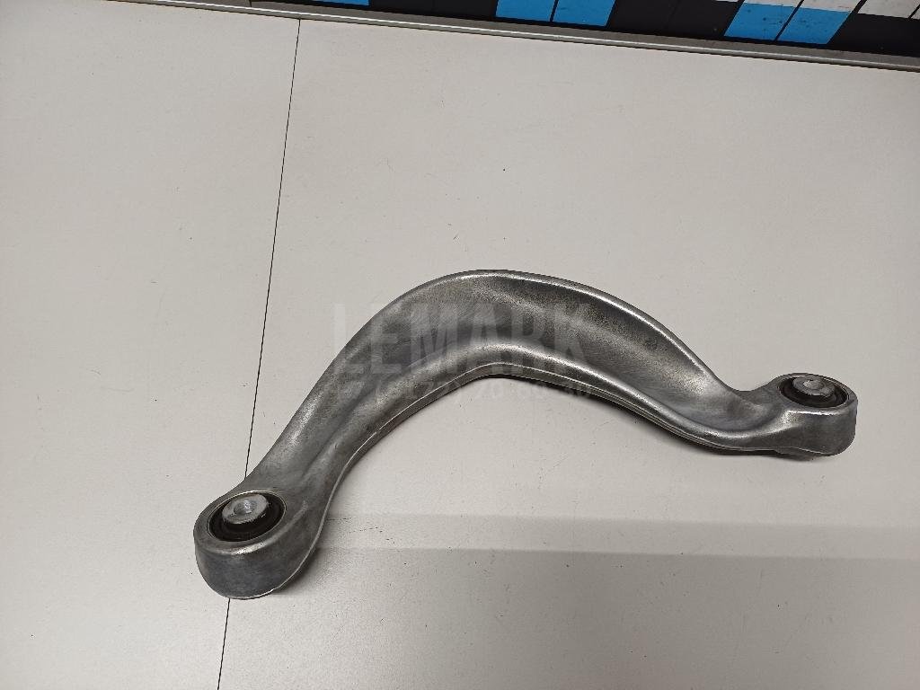 Рычаг задний верхний левый