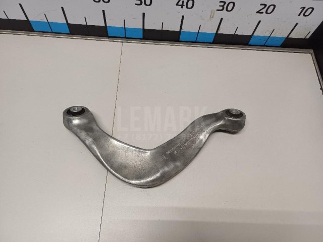 Рычаг задний верхний левый