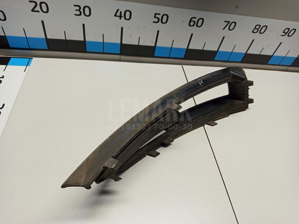 Решетка в бампер правая