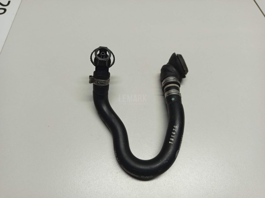 Шланг вакуумного усилителя тормоза