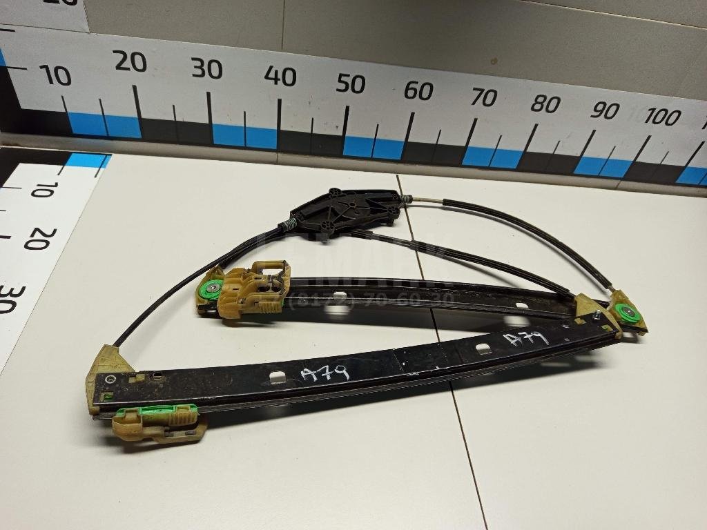 Стеклоподъемник электр. передний левый