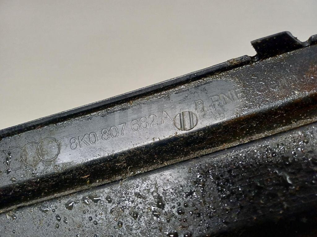 Решетка в бампер правая