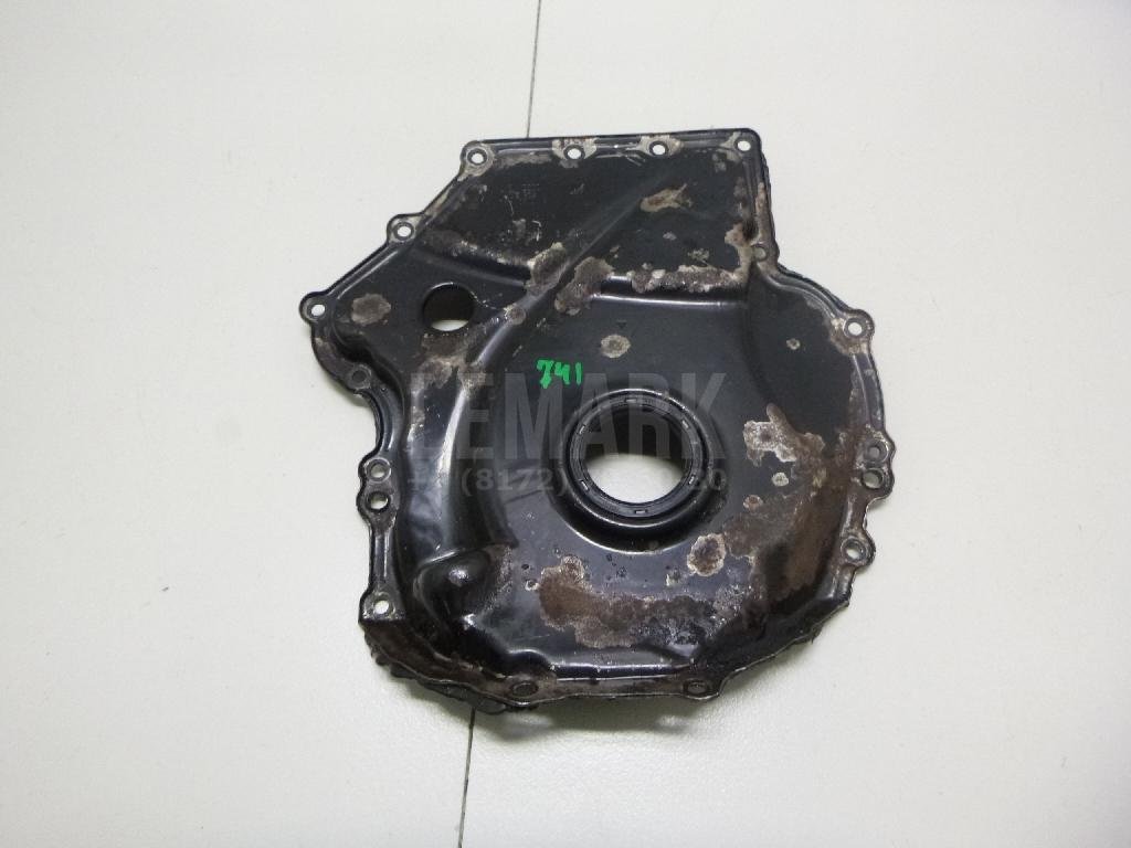 Крышка двигателя передняя