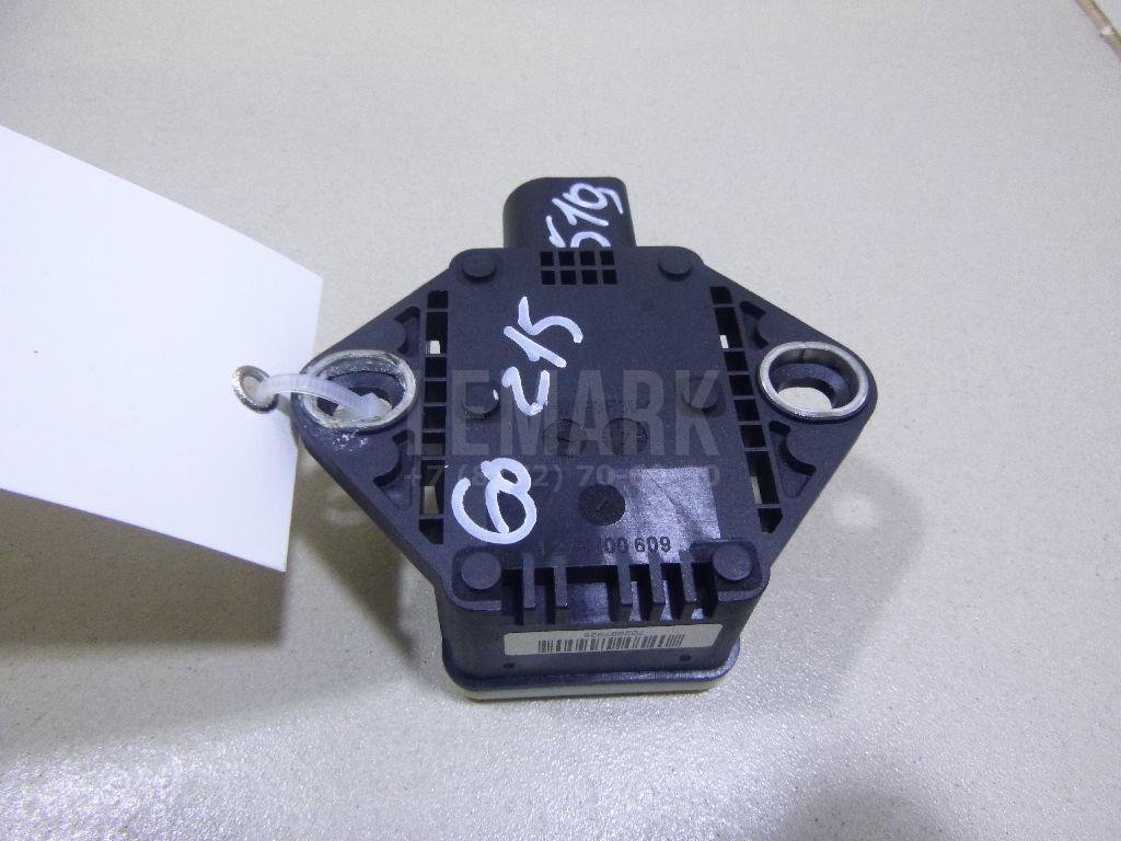 Датчик ускорения