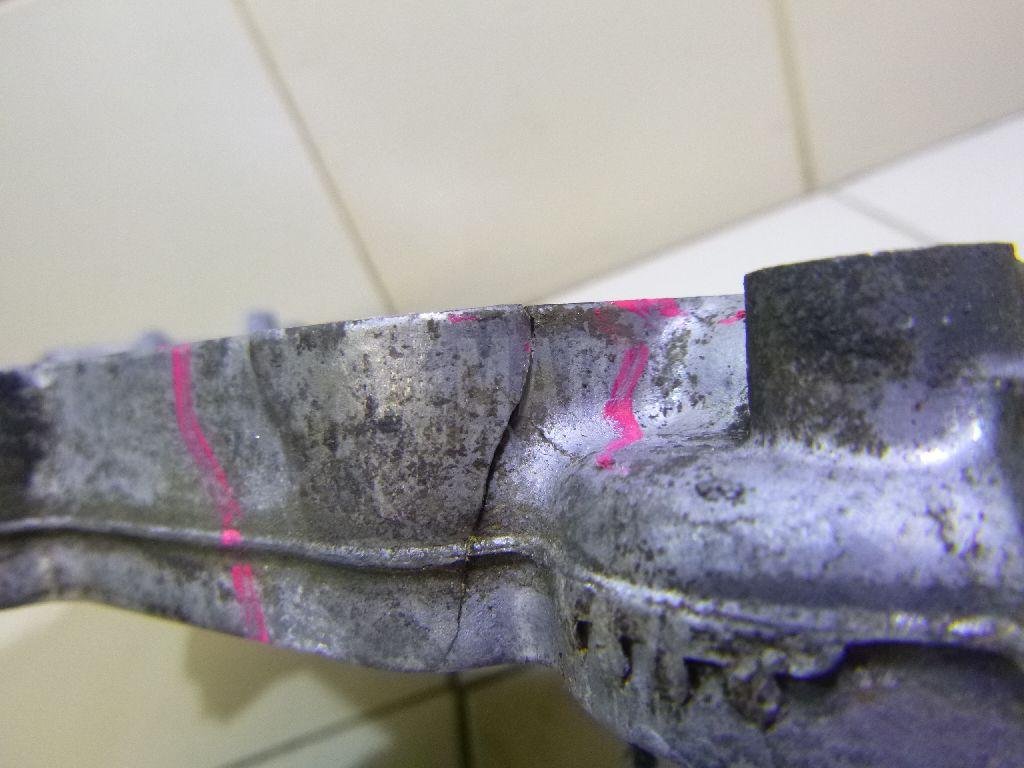 Крышка коленвала задняя