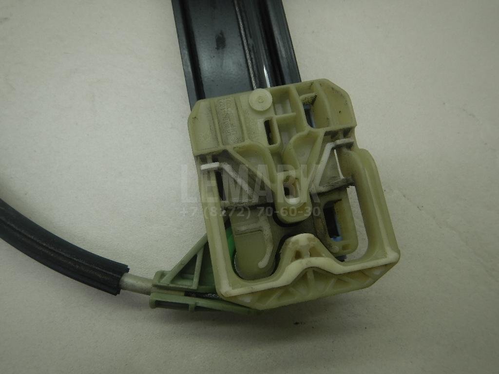 Стеклоподъемник электр. передний правый