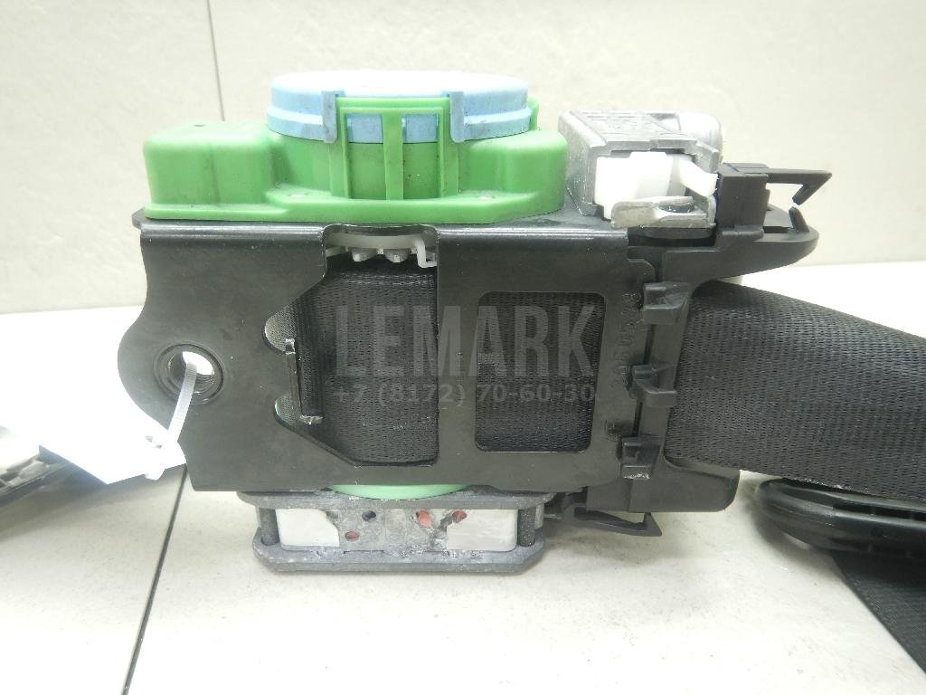 Ремень безопасности с пиропатроном