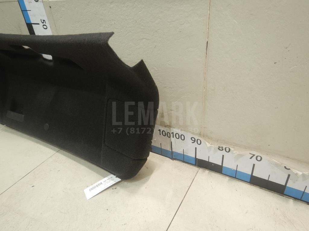 Обшивка крышки багажника