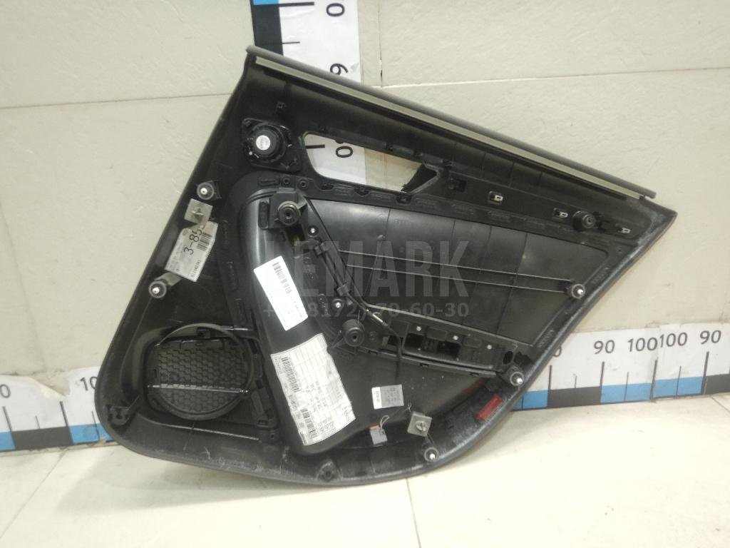 Обшивка двери задней левой