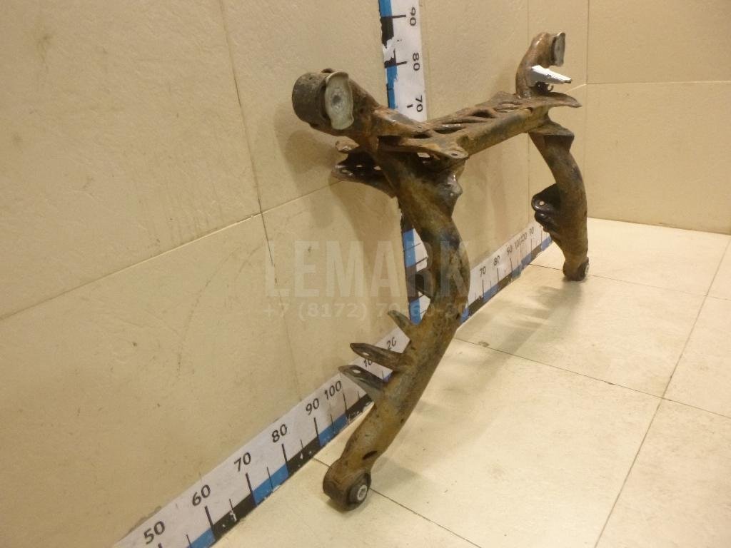 Балка задняя