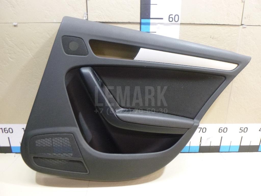 Обшивка двери задней правой