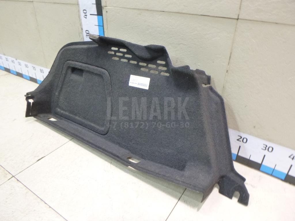 Обшивка багажника