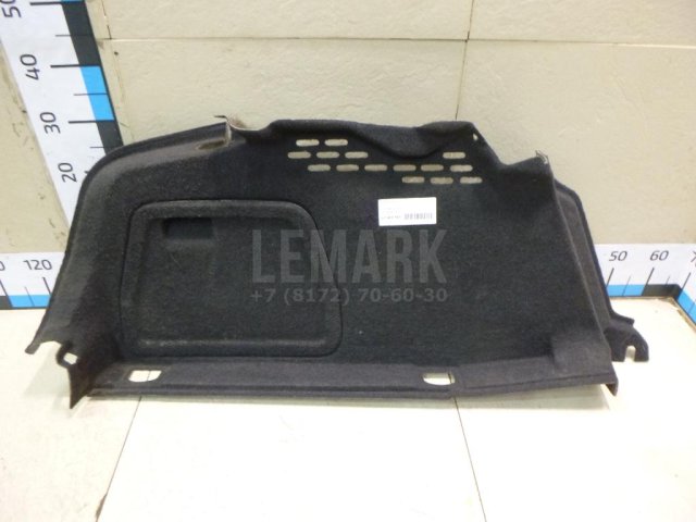 Обшивка багажника