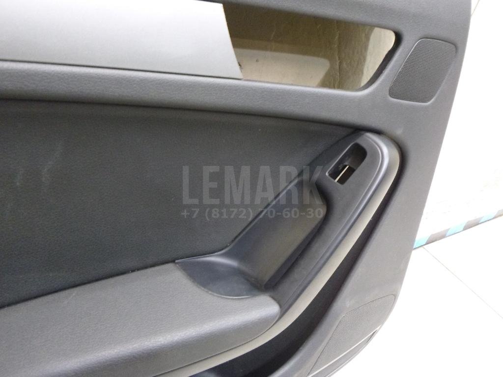 Обшивка двери задней левой