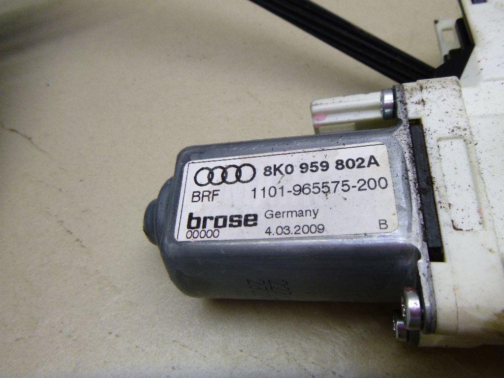 Стеклоподъемник электр. передний правый