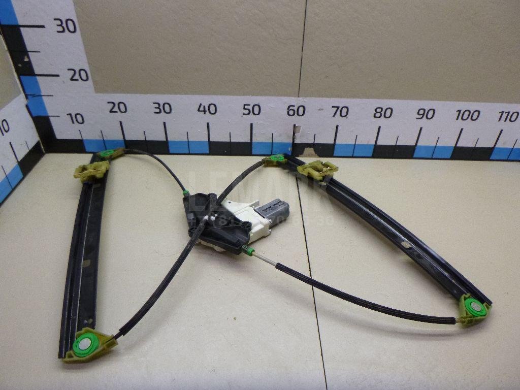 Стеклоподъемник электр. передний правый