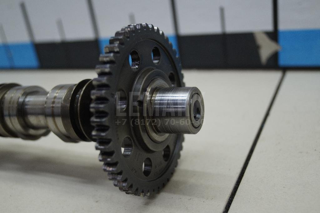 Распредвал выпускной