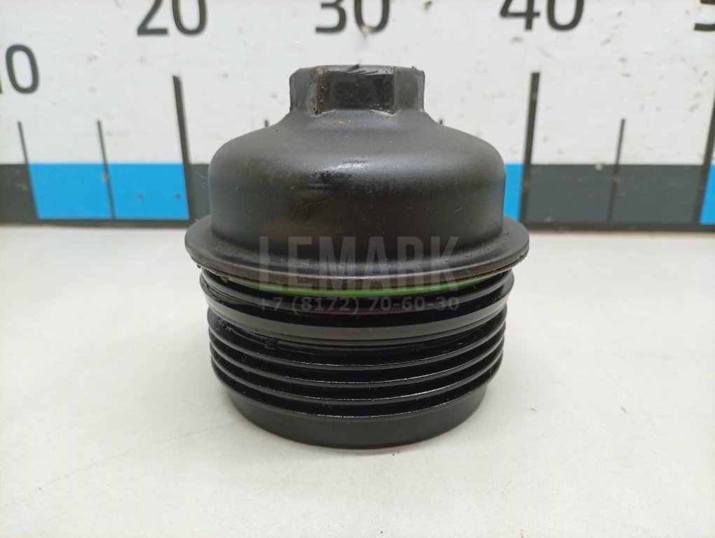 Крышка масляного фильтра