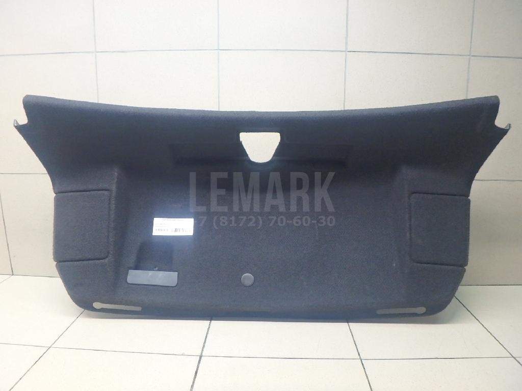 Обшивка крышки багажника