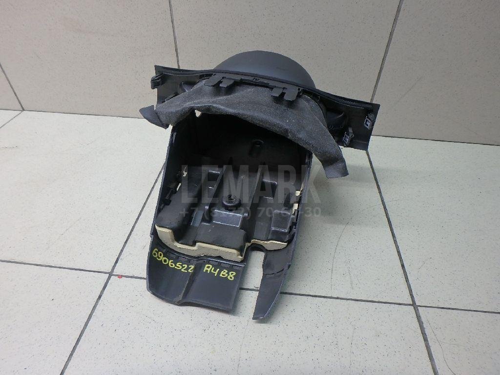 Кожух рулевой колонки