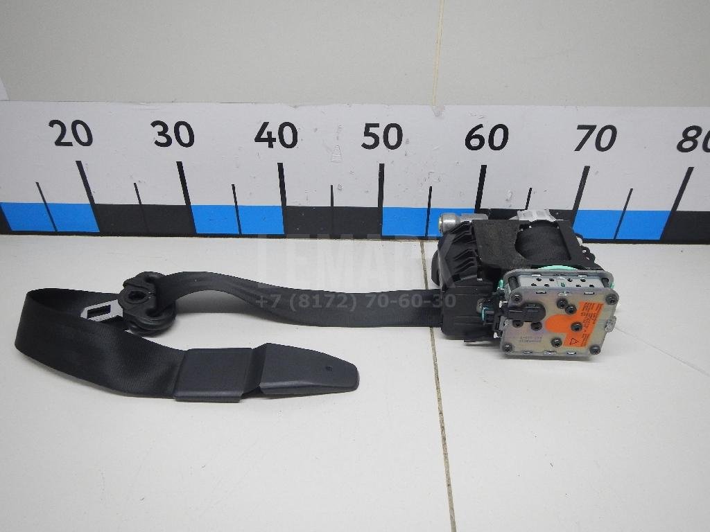 Ремень безопасности с пиропатроном