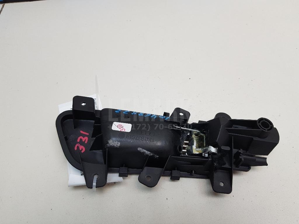 Ручка двери внутренняя левая