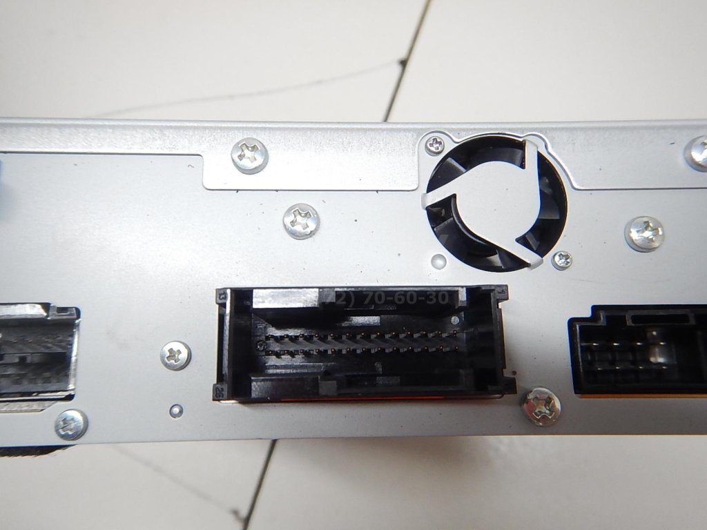 Проигрыватель CD/DVD