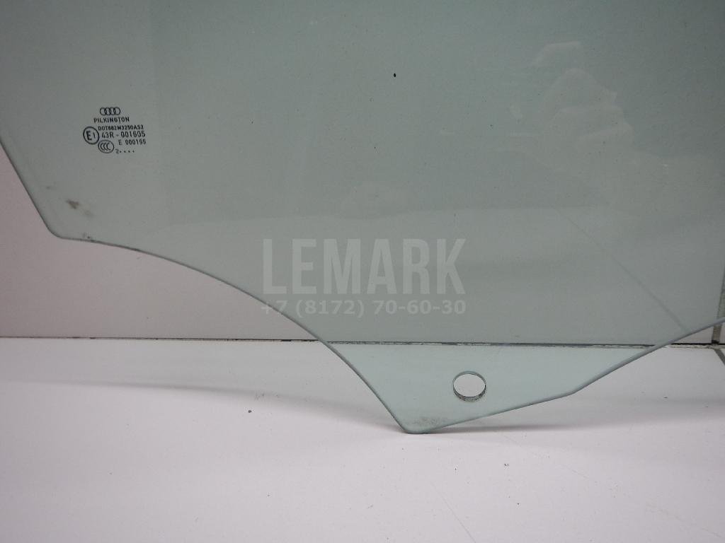 Стекло двери передней правой
