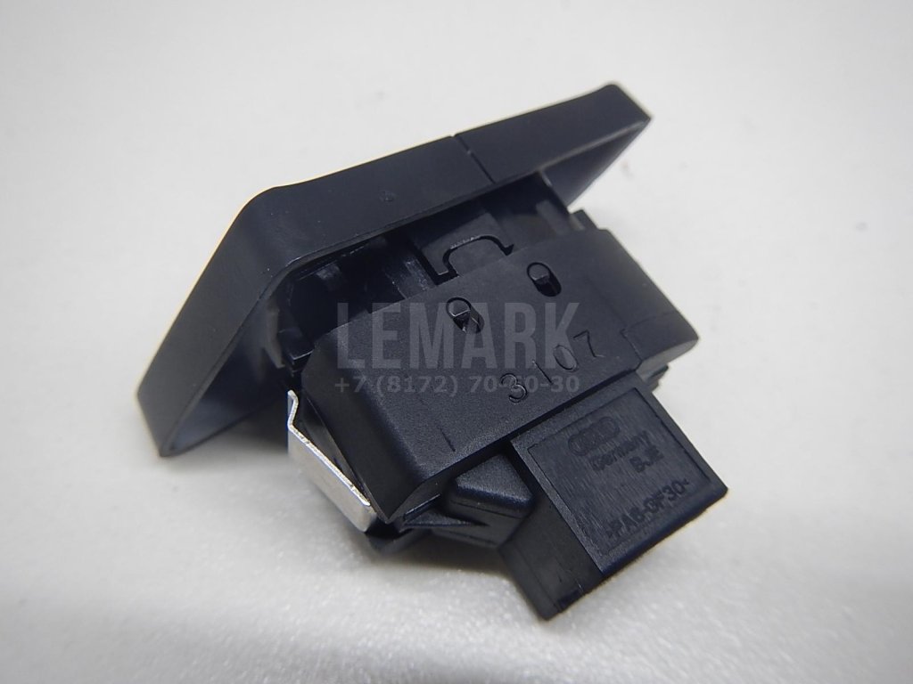 Кнопка центрального замка