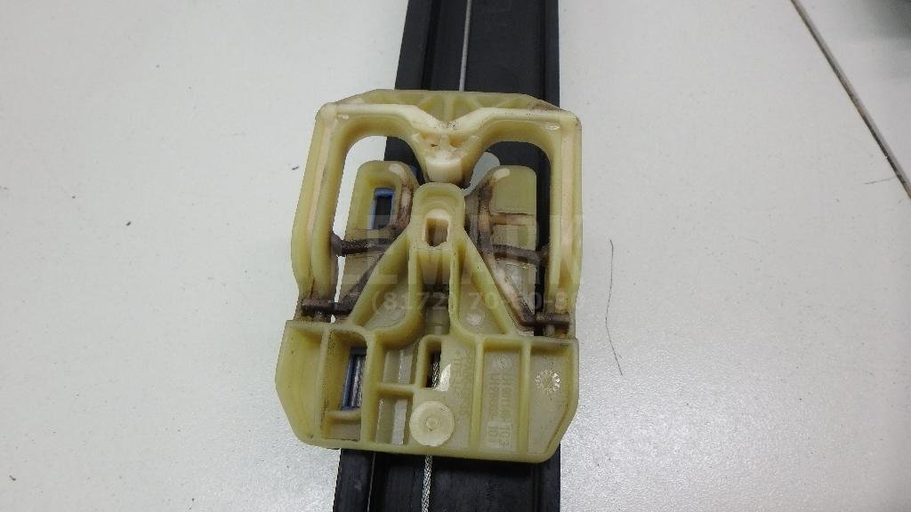 Стеклоподъемник электр. передний левый