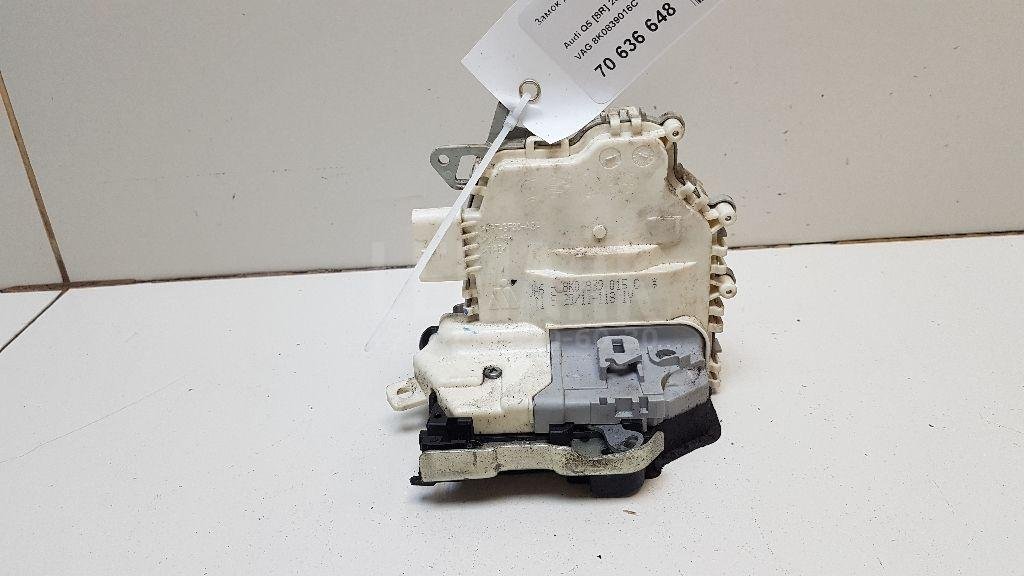 Замок двери задней левой