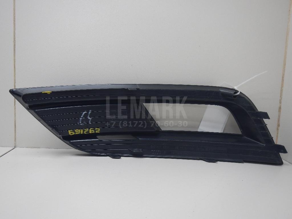 Решетка в бампер правая