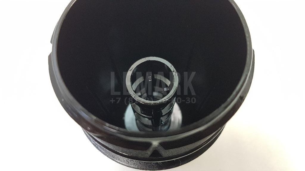 Крышка масляного фильтра