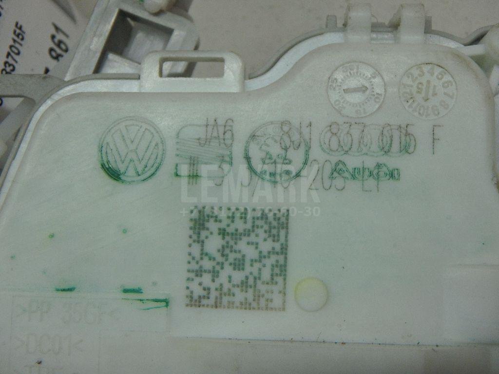 Замок двери передней левой