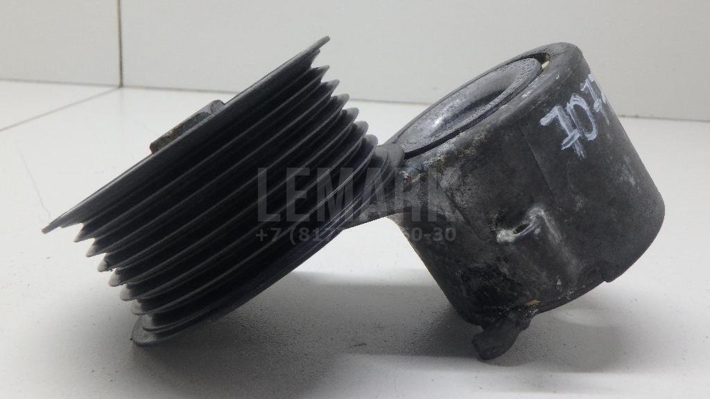 Ролик руч.ремня с кронштейном