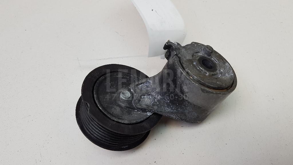 Ролик руч.ремня с кронштейном для  Audi A3 (8Y) 2020