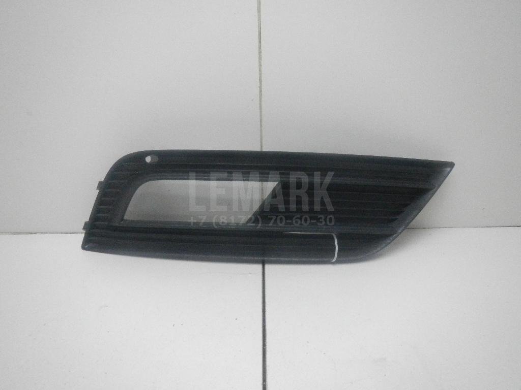 Решетка в бампер правая