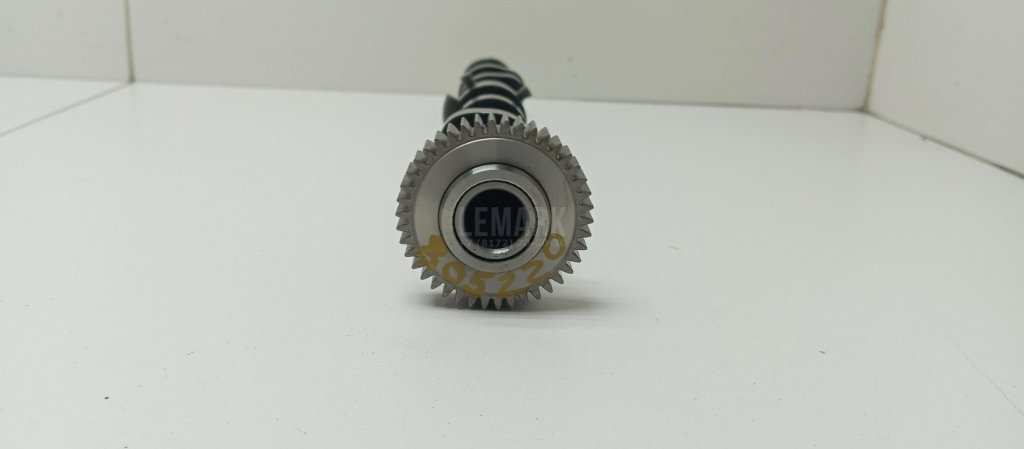 Распредвал выпускной