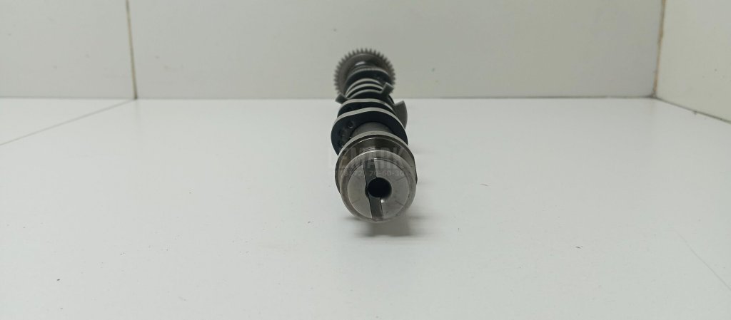 Распредвал выпускной