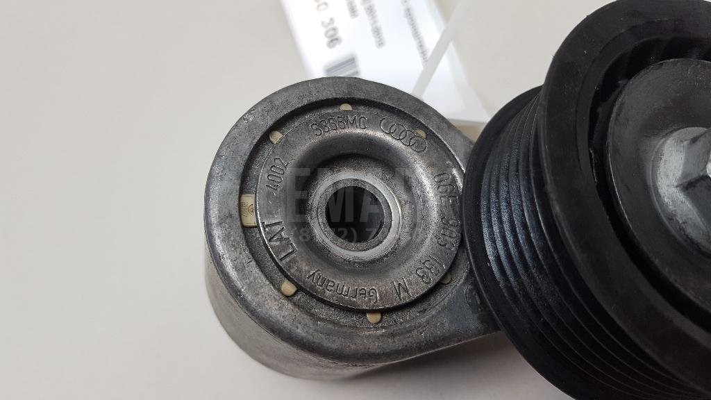 Ролик руч.ремня с кронштейном