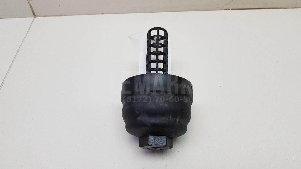 Крышка масляного фильтра