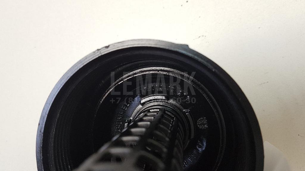 Крышка масляного фильтра